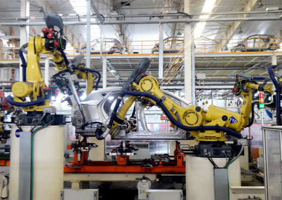 Cina Car Assembly Robotic Packaging Machinery Bahan Logam Efisiensi Tinggi pemasok